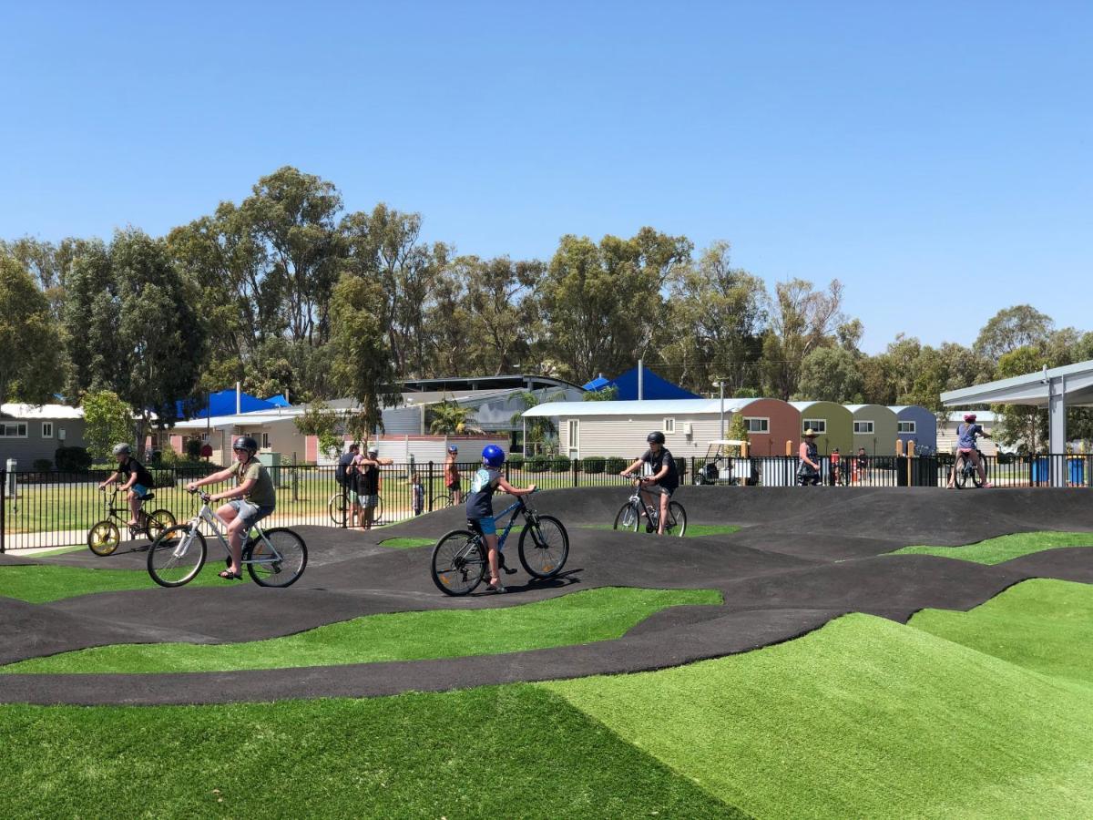 Big4 Deniliquin Holiday Park Εξωτερικό φωτογραφία