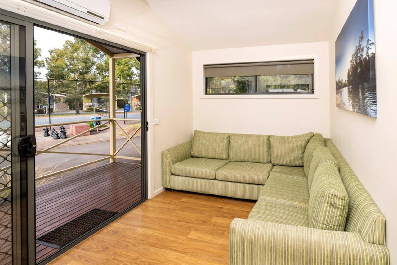 Big4 Deniliquin Holiday Park Εξωτερικό φωτογραφία