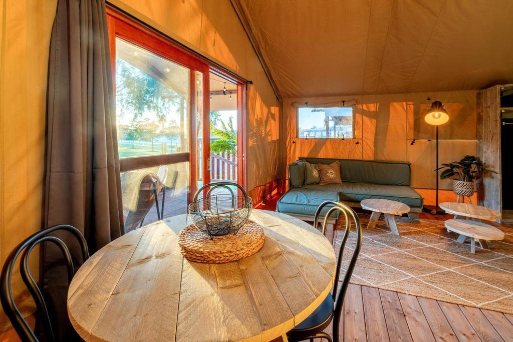 Big4 Deniliquin Holiday Park Εξωτερικό φωτογραφία